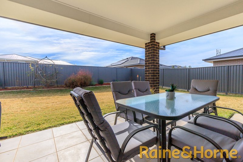 Photo - 42 Argyle Avenue, Dubbo NSW 2830 - Image 12