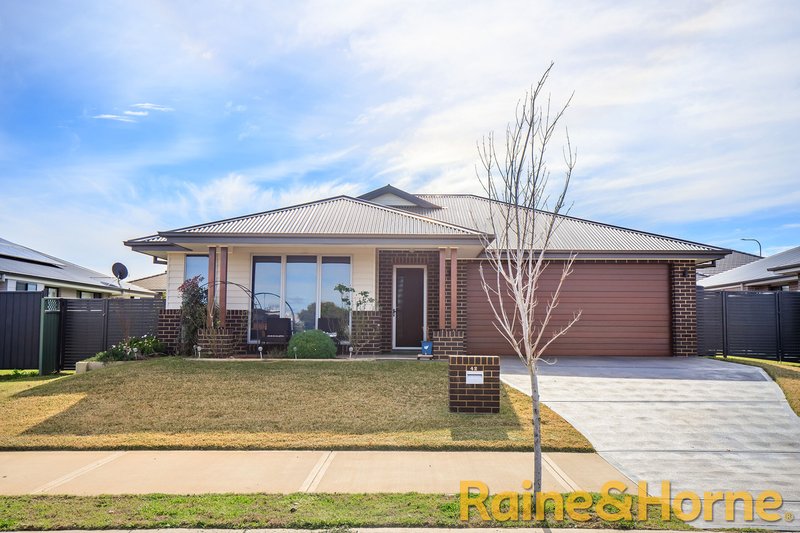 Photo - 42 Argyle Avenue, Dubbo NSW 2830 - Image 13