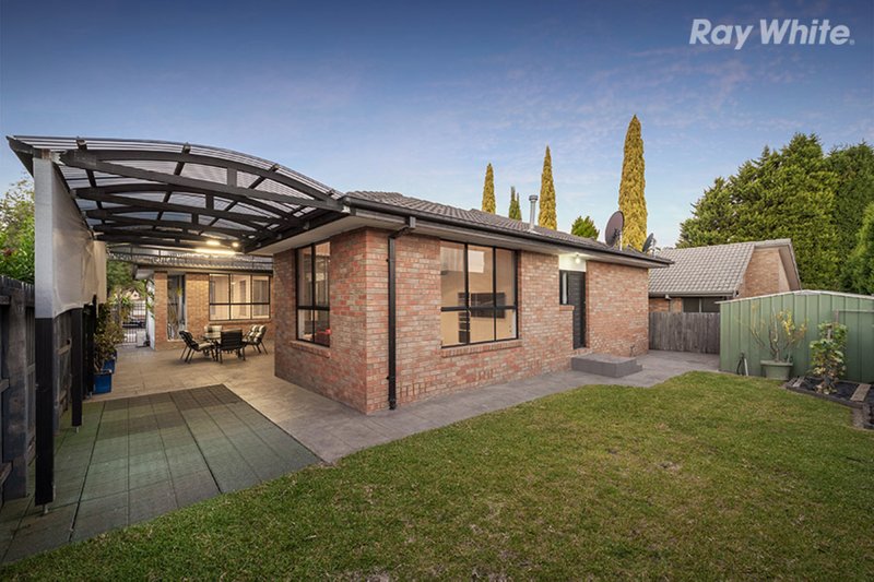 Photo - 42 Arthur Phillip Way, Mill Park VIC 3082 - Image 11