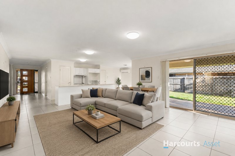Photo - 42 Ashmore Close, Marsden QLD 4132 - Image 3