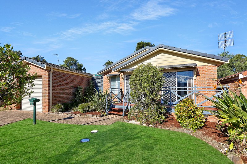 42 Ashmore Crescent, Kanahooka NSW 2530