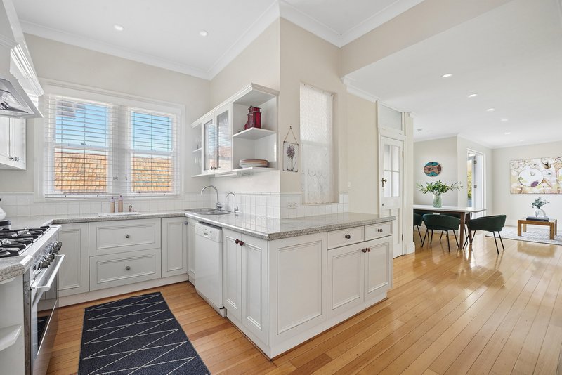 Photo - 4/2 Aston Gardens, Bellevue Hill NSW 2023 - Image 9
