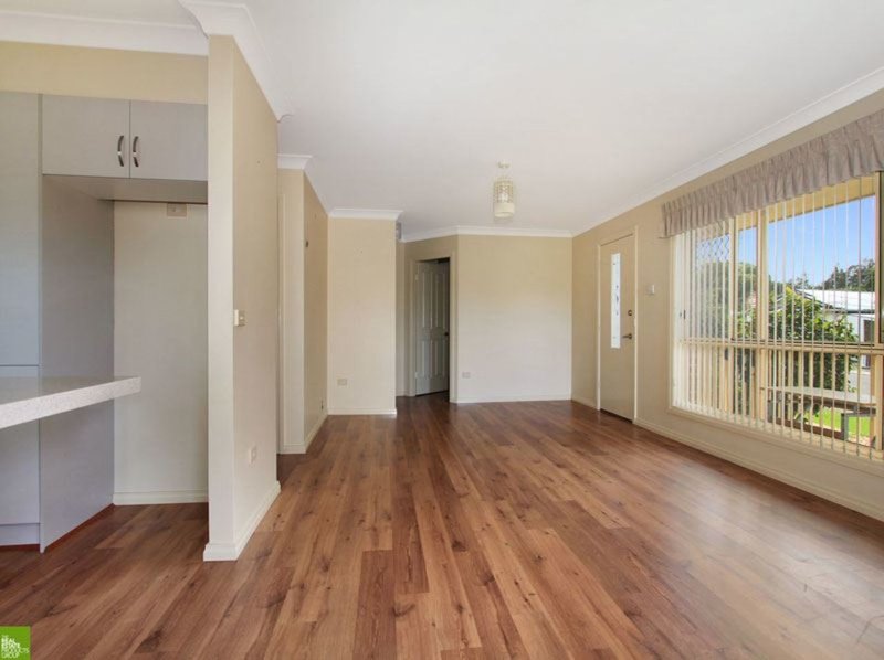 Photo - 4/2 Baan Baan Street, Dapto NSW 2530 - Image 4