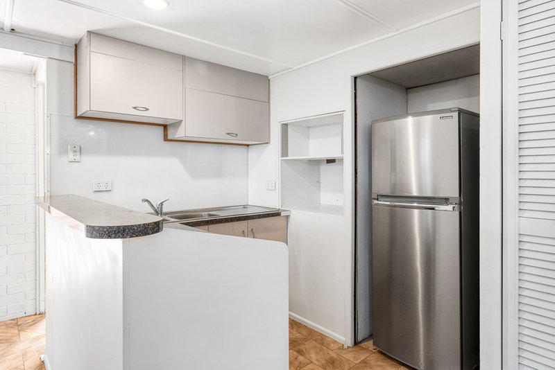 Photo - 42 Backford Street, Chermside West QLD 4032 - Image 20