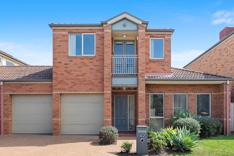 42 Baltusrol Circuit, Heatherton VIC 3202