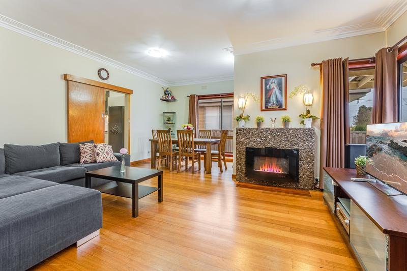 Photo - 42 Banfield Street, Bell Park VIC 3215 - Image 2