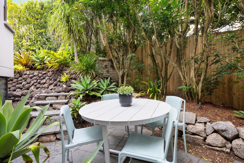 Photo - 4/2 Bannerman Street, Cremorne NSW 2090 - Image 14