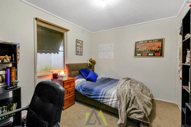 Photo - 42 Barclay Avenue, Frankston VIC 3199 - Image 9