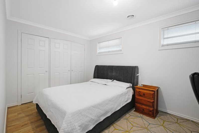 Photo - 4/2 Barry Street, Reservoir VIC 3073 - Image 6