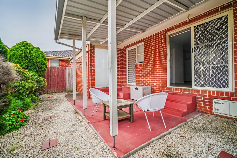 Photo - 4/2 Barry Street, Reservoir VIC 3073 - Image 8