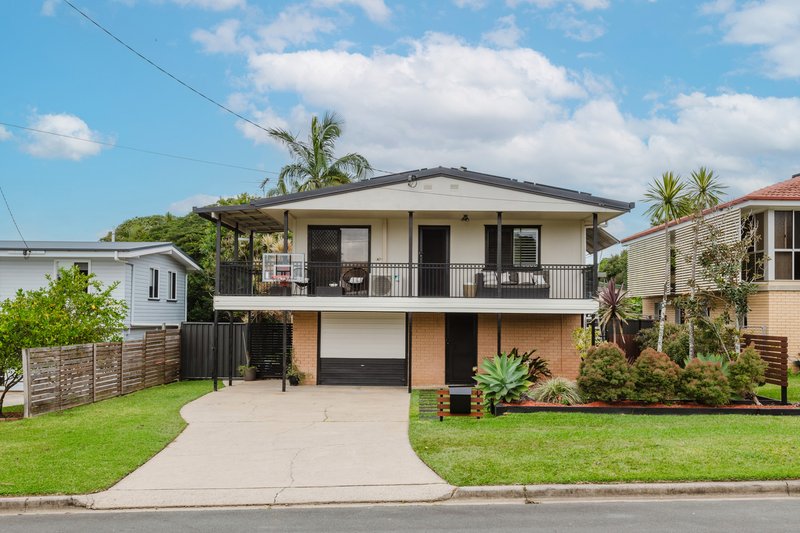 Photo - 42 Bateman Street, Strathpine QLD 4500 - Image 1