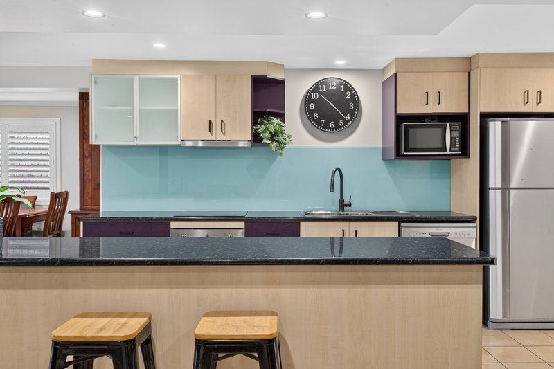 Photo - 42 Bateman Street, Strathpine QLD 4500 - Image 5