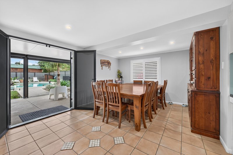 Photo - 42 Bateman Street, Strathpine QLD 4500 - Image 7