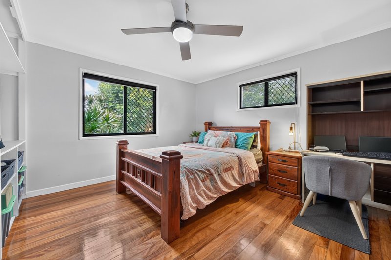 Photo - 42 Bateman Street, Strathpine QLD 4500 - Image 12