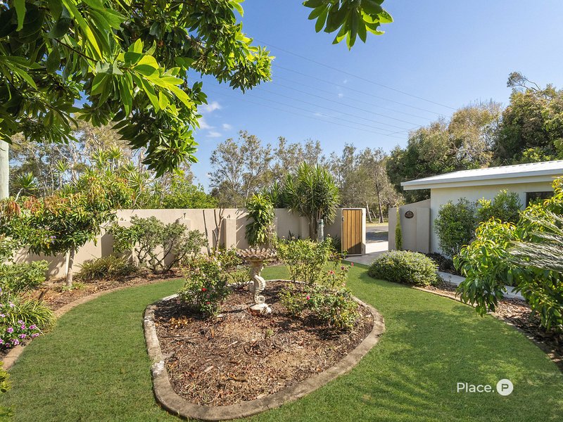 Photo - 42 Bayside Drive, Beachmere QLD 4510 - Image 27
