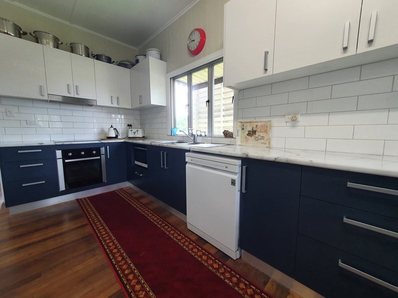 Photo - 42 Beach Road, Ayr QLD 4807 - Image 10