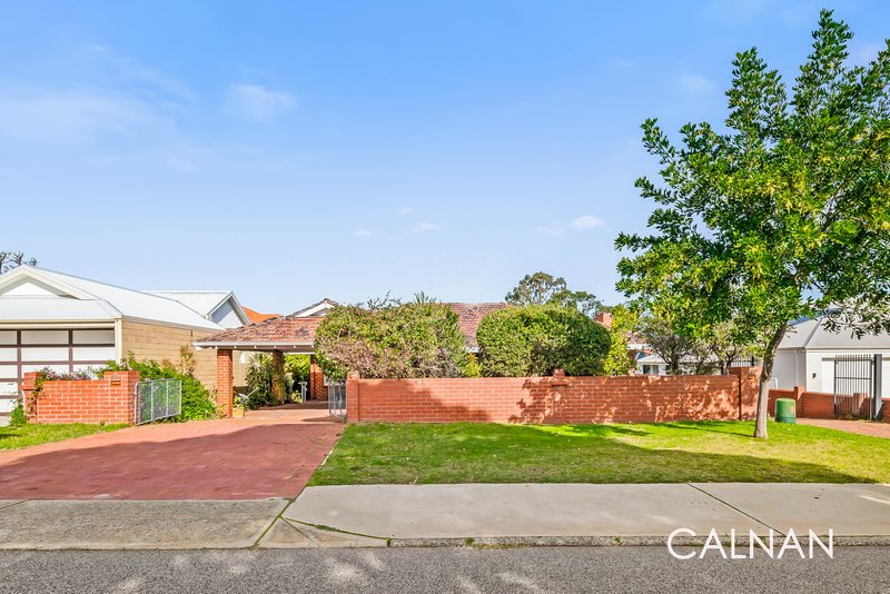 Photo - 42 Beach Street, Bicton WA 6157 - Image 1