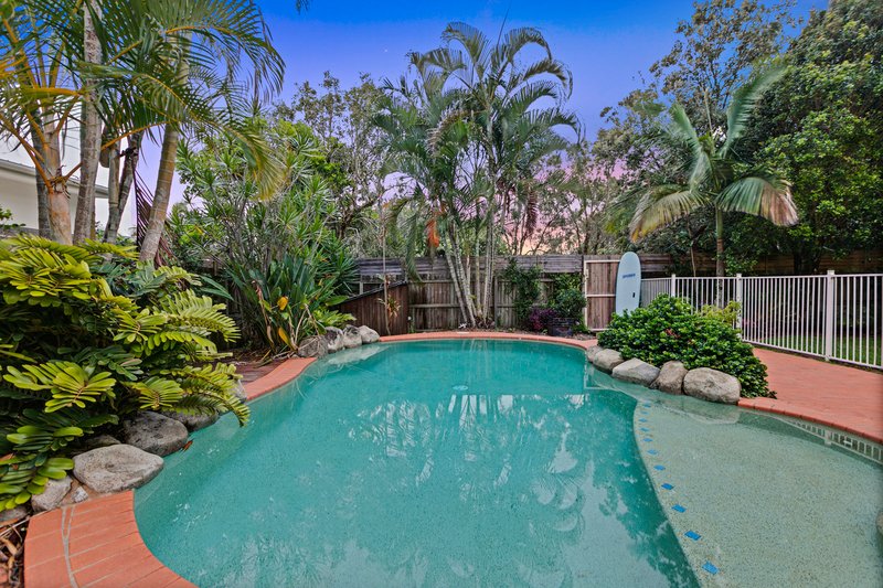 Photo - 42 Beachway Parade, Marcoola QLD 4564 - Image 2