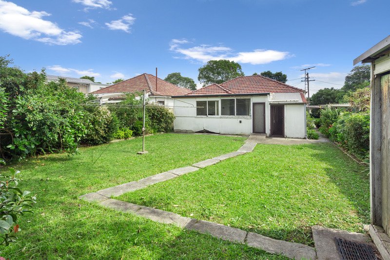 Photo - 42 Beaumont Street, Auburn NSW 2144 - Image 3