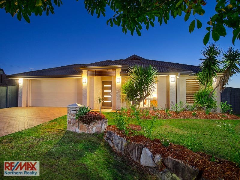 42 Bella St , Cashmere QLD 4500