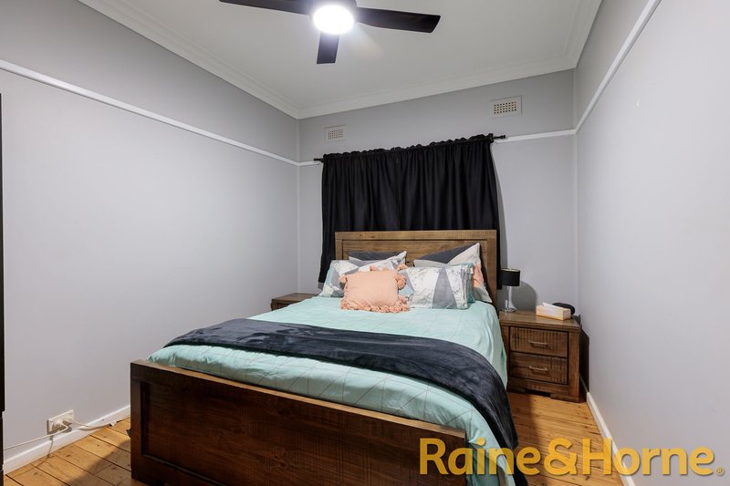 Photo - 42 Bennett Street, Dubbo NSW 2830 - Image 6