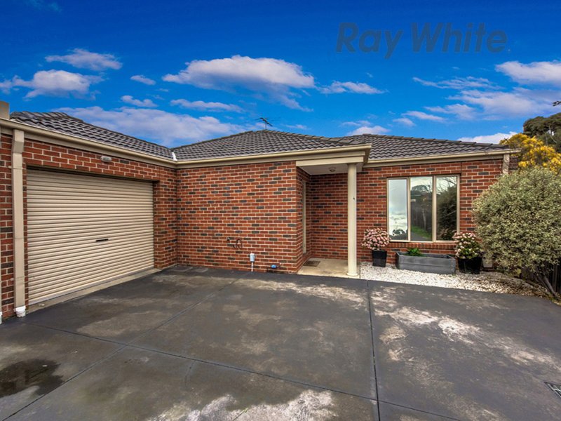 4/2 Bernbanks Avenue, St Albans VIC 3021