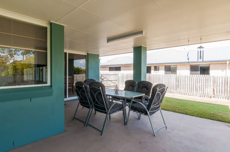 Photo - 42 Bevington Street, Tannum Sands QLD 4680 - Image 21