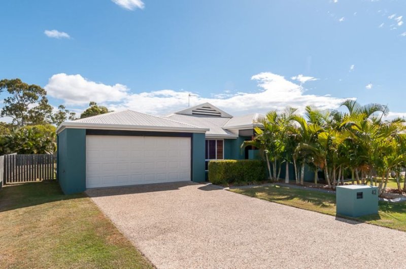 Photo - 42 Bevington Street, Tannum Sands QLD 4680 - Image 23