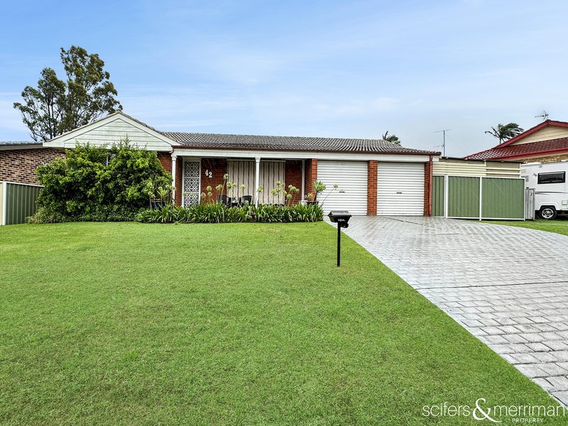 42 Bilmark Drive, Raymond Terrace NSW 2324