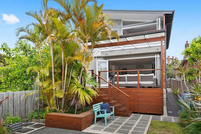 Photo - 42 Birkley Road, Manly NSW 2095 - Image 2