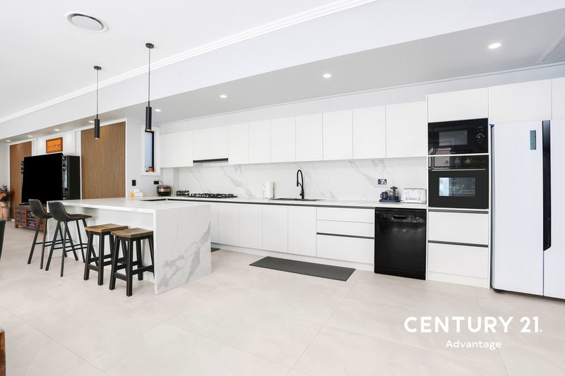 Photo - 42 Boronia Street, South Wentworthville NSW 2145 - Image 3