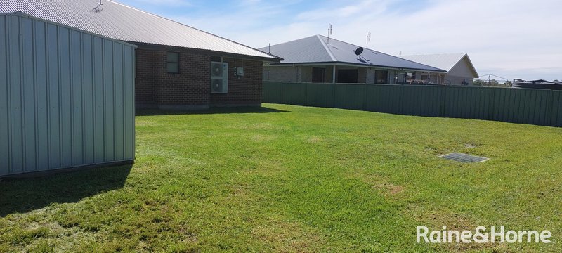 Photo - 42 Bottlebrush Drive, Moree NSW 2400 - Image 12