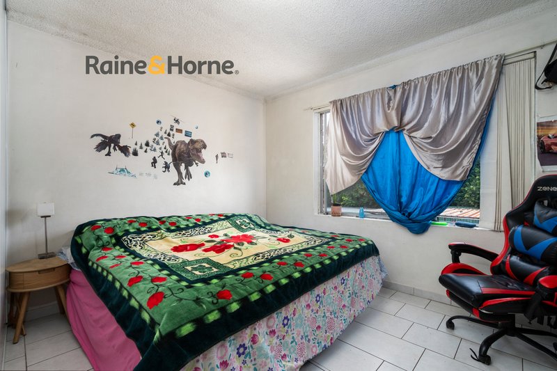 Photo - 4/2 Bourke Street, Liverpool NSW 2170 - Image 4