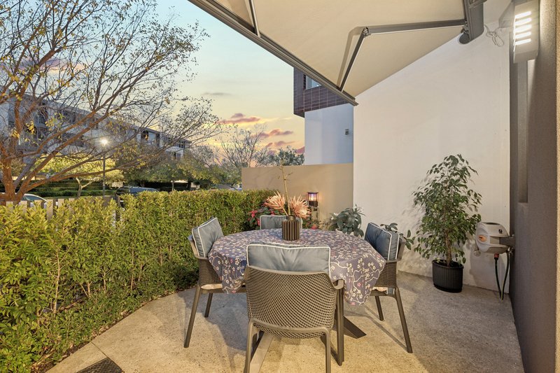 Photo - 42 Bow River Crescent, Burswood WA 6100 - Image 9