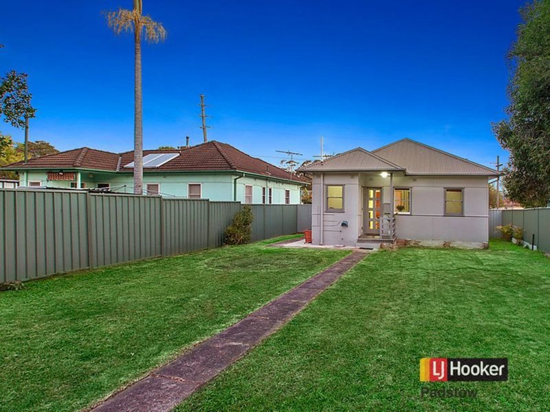 Photo - 42 Bransgrove Road, Revesby NSW 2212 - Image 7