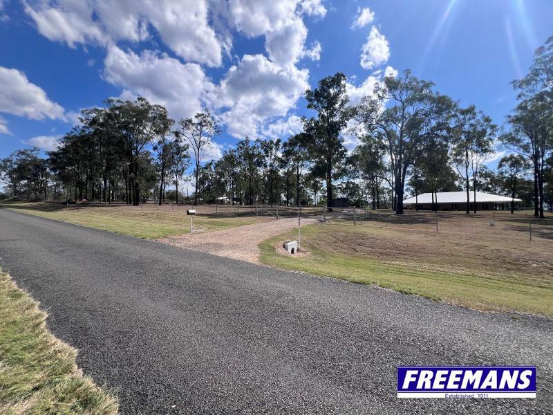 42 Braziers Raod , Runnymede QLD 4615