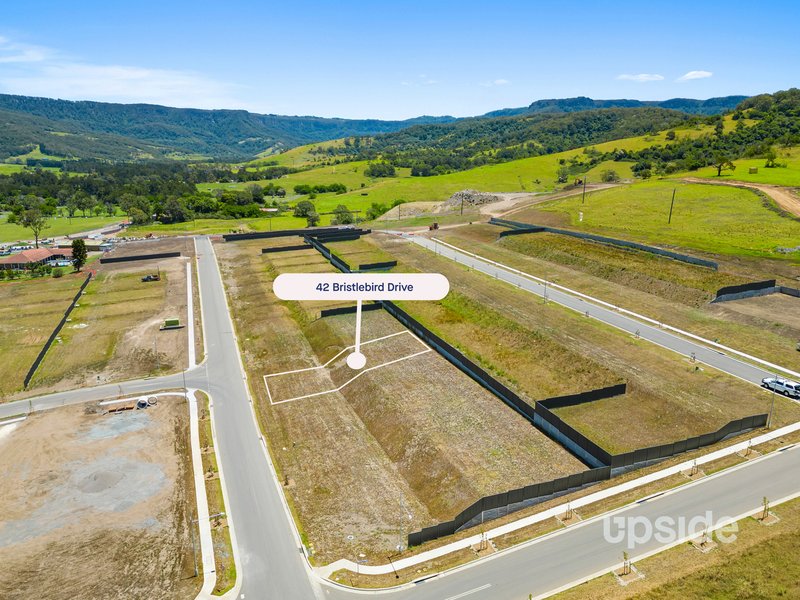 Photo - 42 Bristlebird Drive, Calderwood NSW 2527 - Image 3