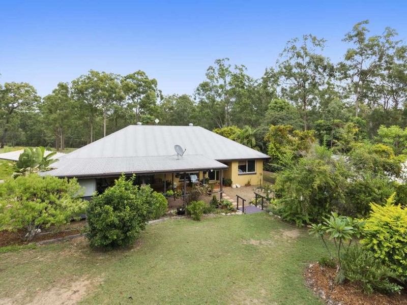 42 Buckingham Court, Mount Hallen QLD 4312