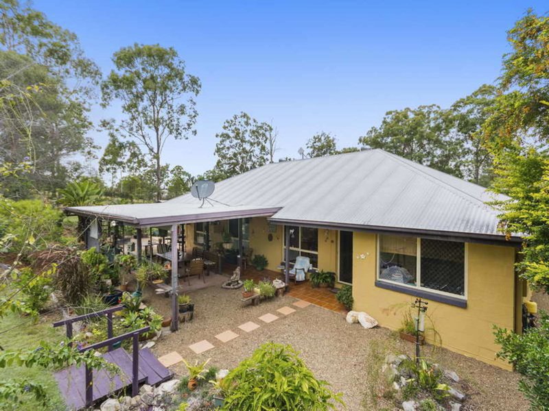 Photo - 42 Buckingham Court, Mount Hallen QLD 4312 - Image 6