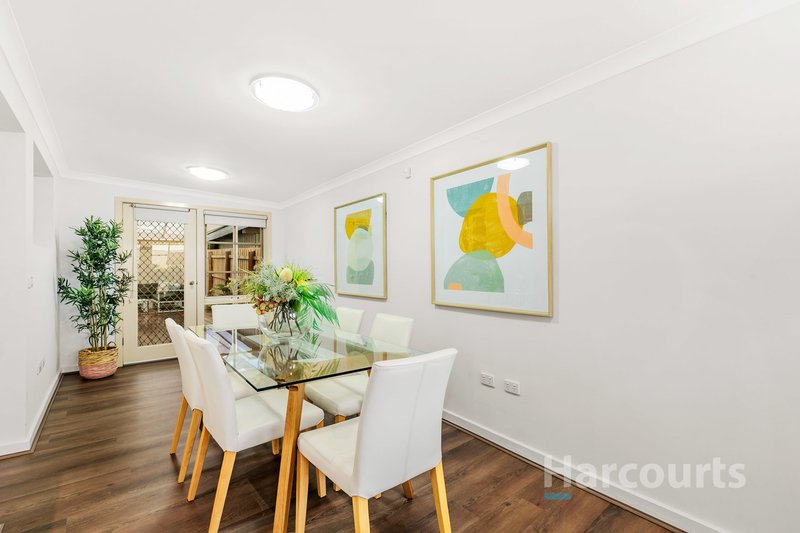 Photo - 42 Burlington Crescent, Wantirna VIC 3152 - Image 6