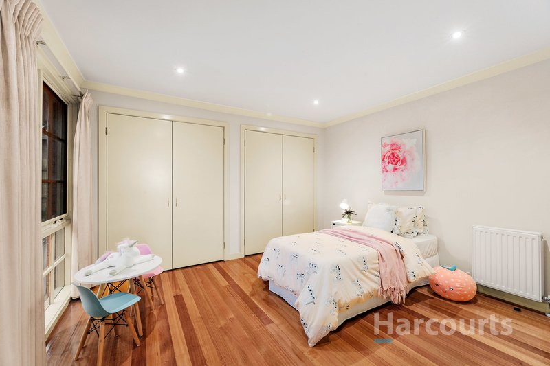 Photo - 42 Burlington Crescent, Wantirna VIC 3152 - Image 13