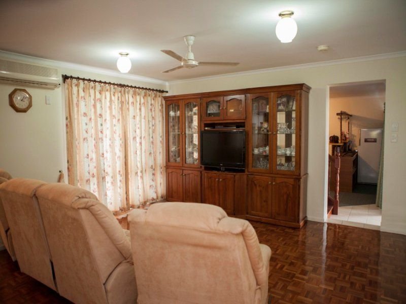 Photo - 42 Bushnell Street, Granville QLD 4650 - Image 5