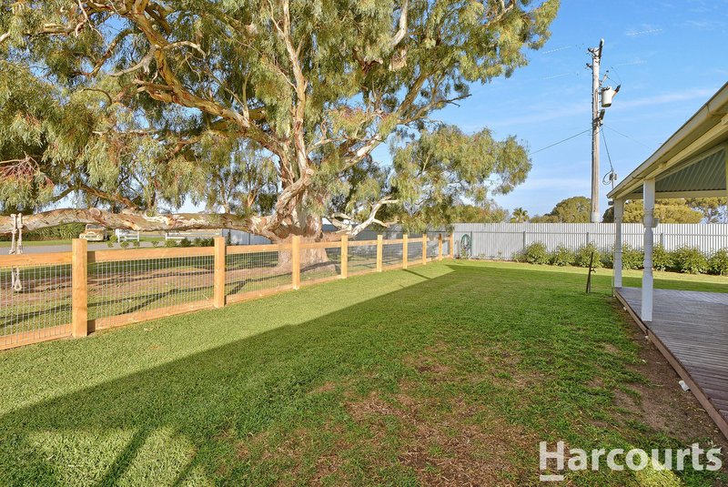 Photo - 42 Butlers Road, Riverside VIC 3401 - Image 14