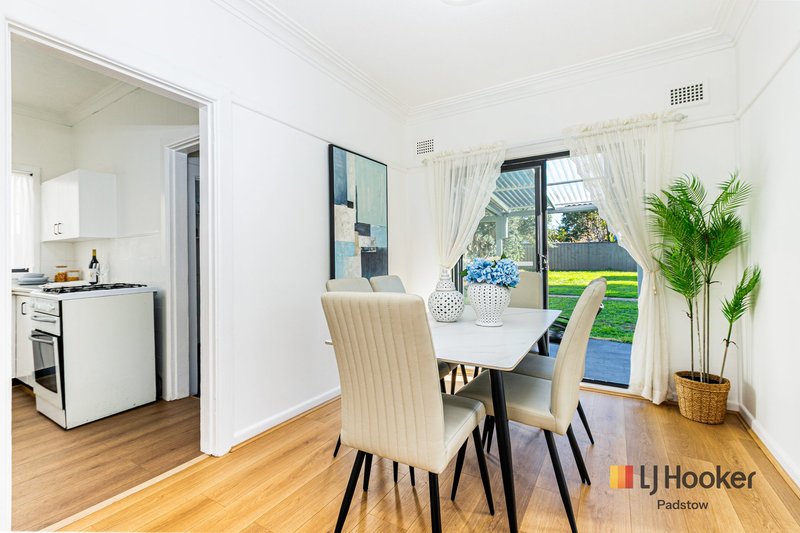 Photo - 42 Cahors Road, Padstow NSW 2211 - Image 7