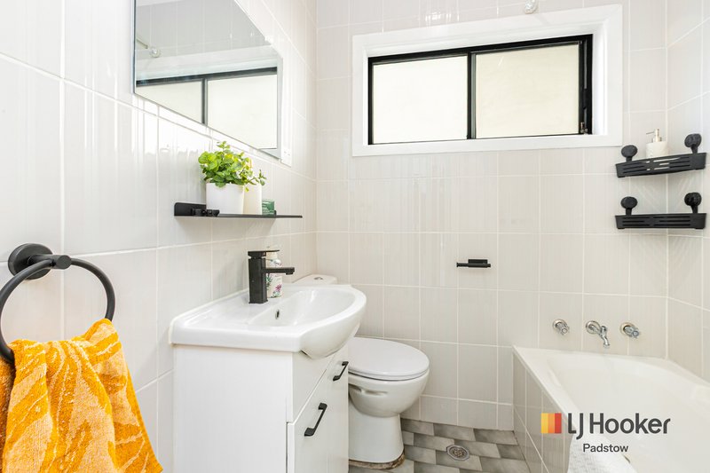 Photo - 42 Cahors Road, Padstow NSW 2211 - Image 10