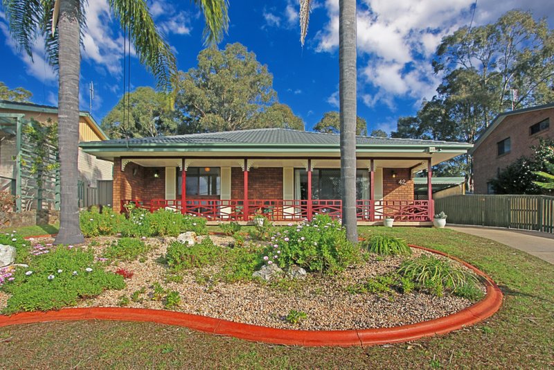 42 Calga Crescent, Catalina NSW 2536