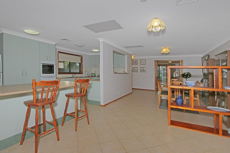 Photo - 42 Calga Crescent, Catalina NSW 2536 - Image 4