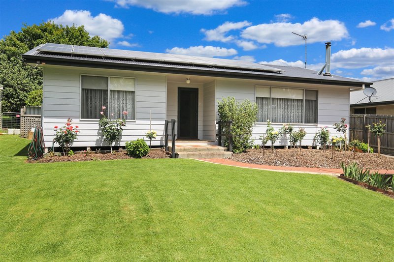 42 Campbell Street, Meeniyan VIC 3956