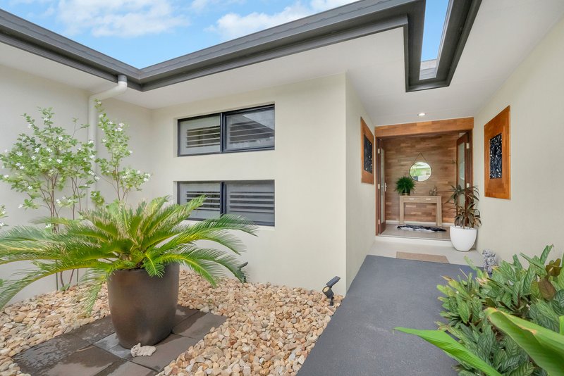 Photo - 42 Canopys Edge Boulevard, Smithfield QLD 4878 - Image 2