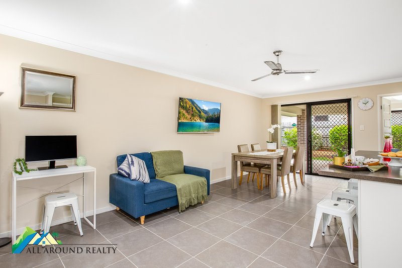 Photo - 42 Cardinal Circuit, Caboolture QLD 4510 - Image 6